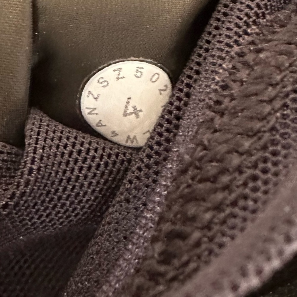 Lululemon Cloudscape olive green jacket - Picture 8 of 11